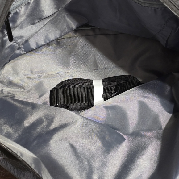 NWT Benóss Milan Elite Traveler's Collection Weekender Duffle Bag - Picture 12 of 13